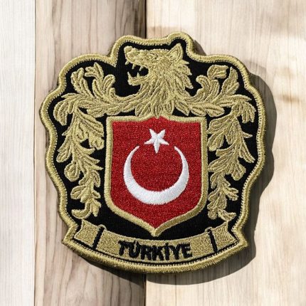 kurt motifli turk bayragi pec arma