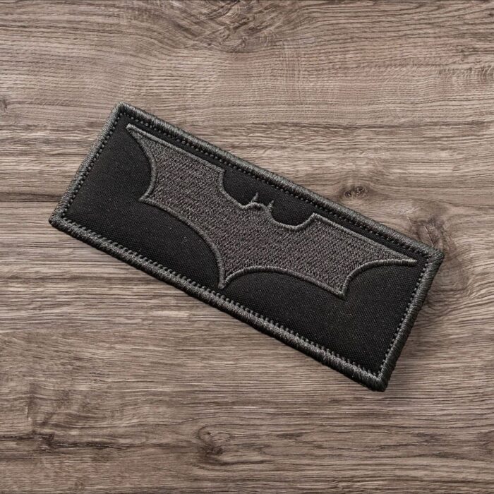 siyah zemin gri renk yarasa batman patch peç arma