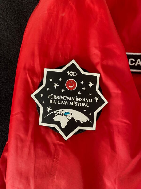 turkiyenin insanli ilk uzay misyonu 2024 yili tpu mont peci armasi patch