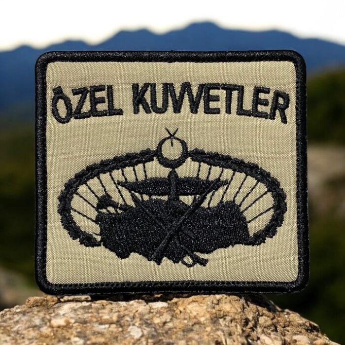 tan rengi zemin ozel kuvvetler brove arma patch