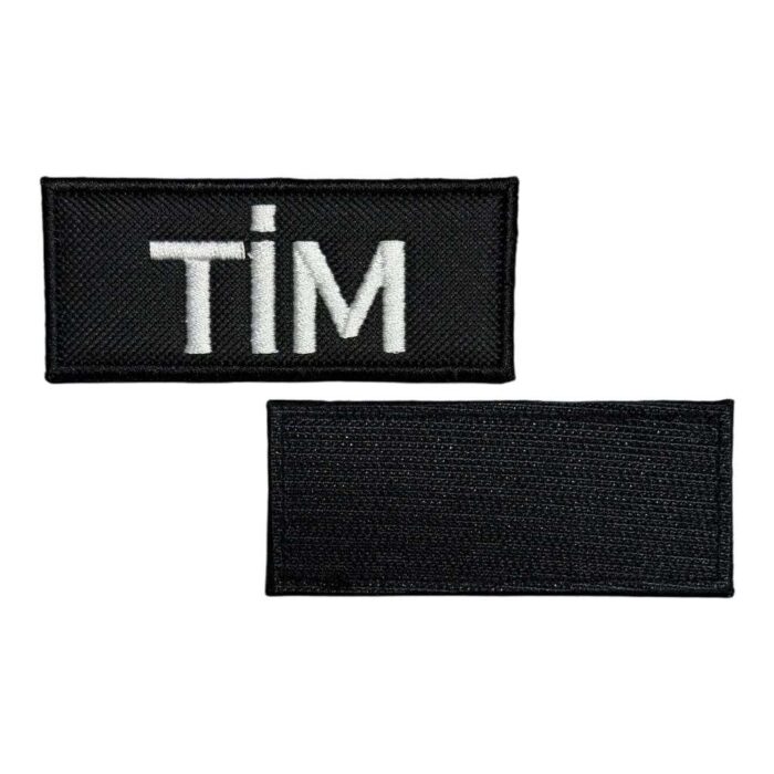 siyah zemin tim yazili nakis pec patch cirtli